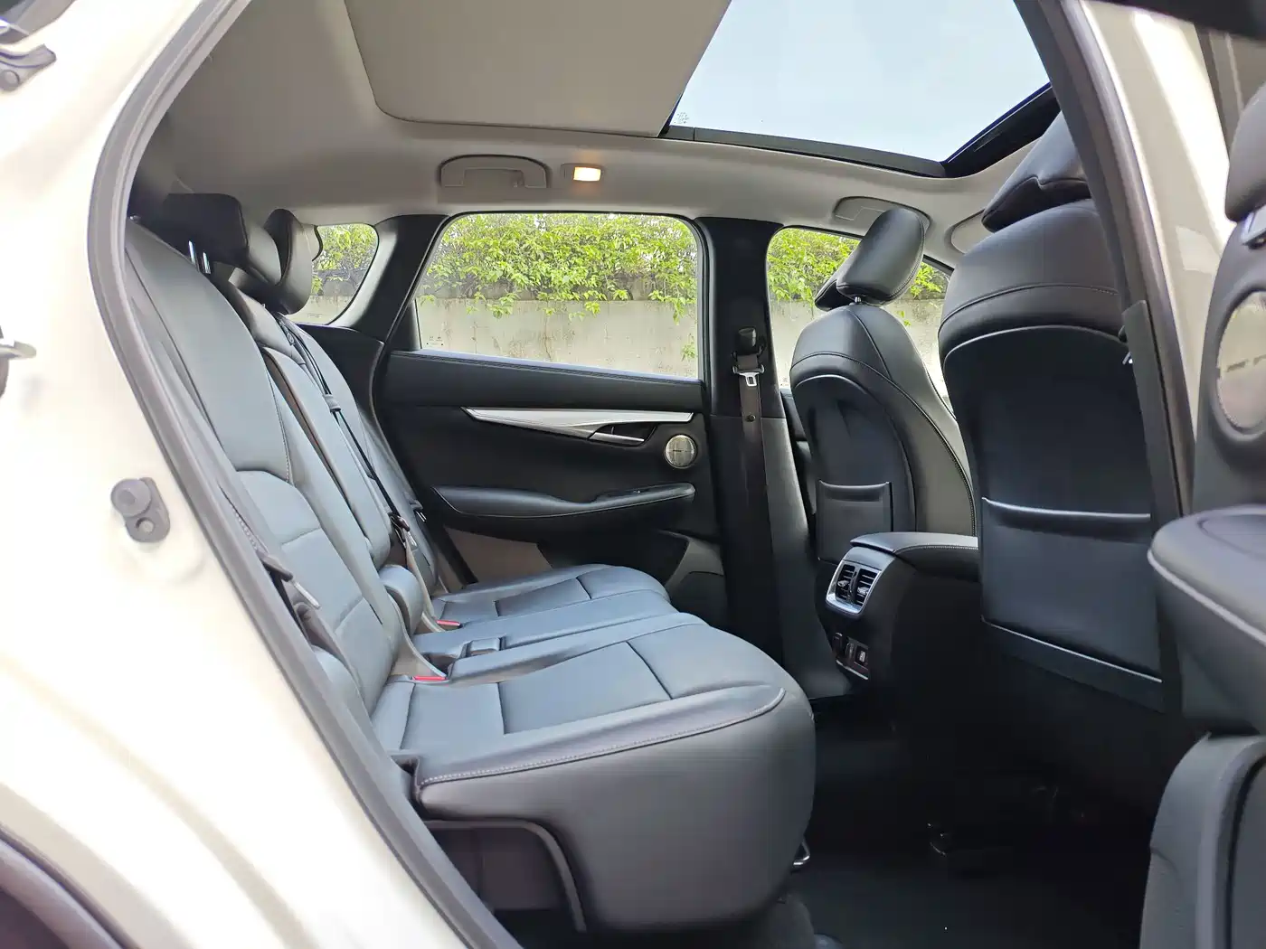 Infiniti QX50 2024 2024 2.0T AWD Luxury Edition