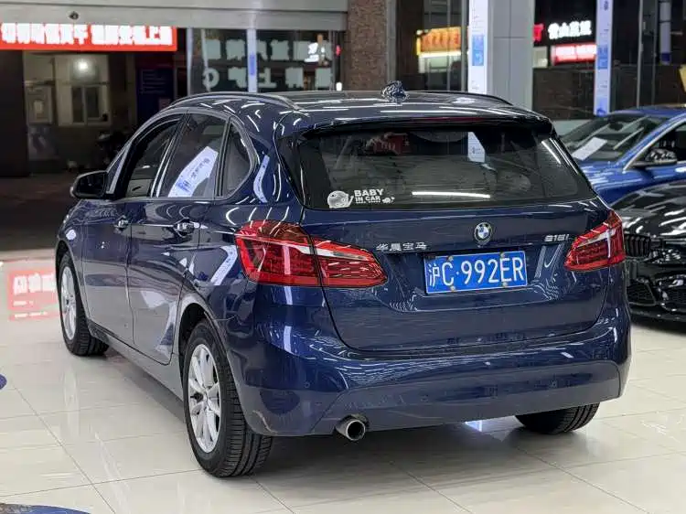 BMW 2 Series Touring 2016 218i Fashion Model фото 6