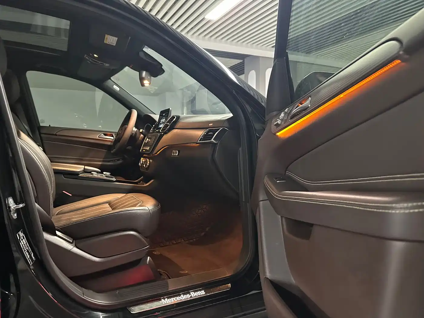 Mercedes-Benz GLE 2018 GLE 320 4MATIC Dynamic Ultimate Edition фото 24