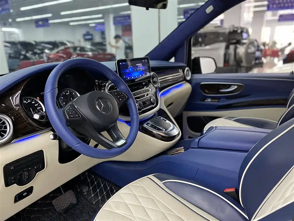 Mercedes-Benz Vito 2021 2.0T Business Edition 7-seater фото 19