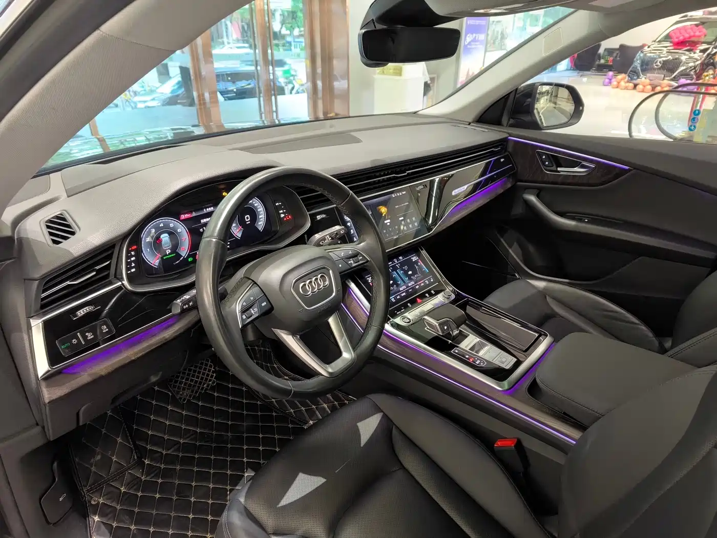 Audi Q8 2022 55 TFSI Luxury Dynamic фото 15