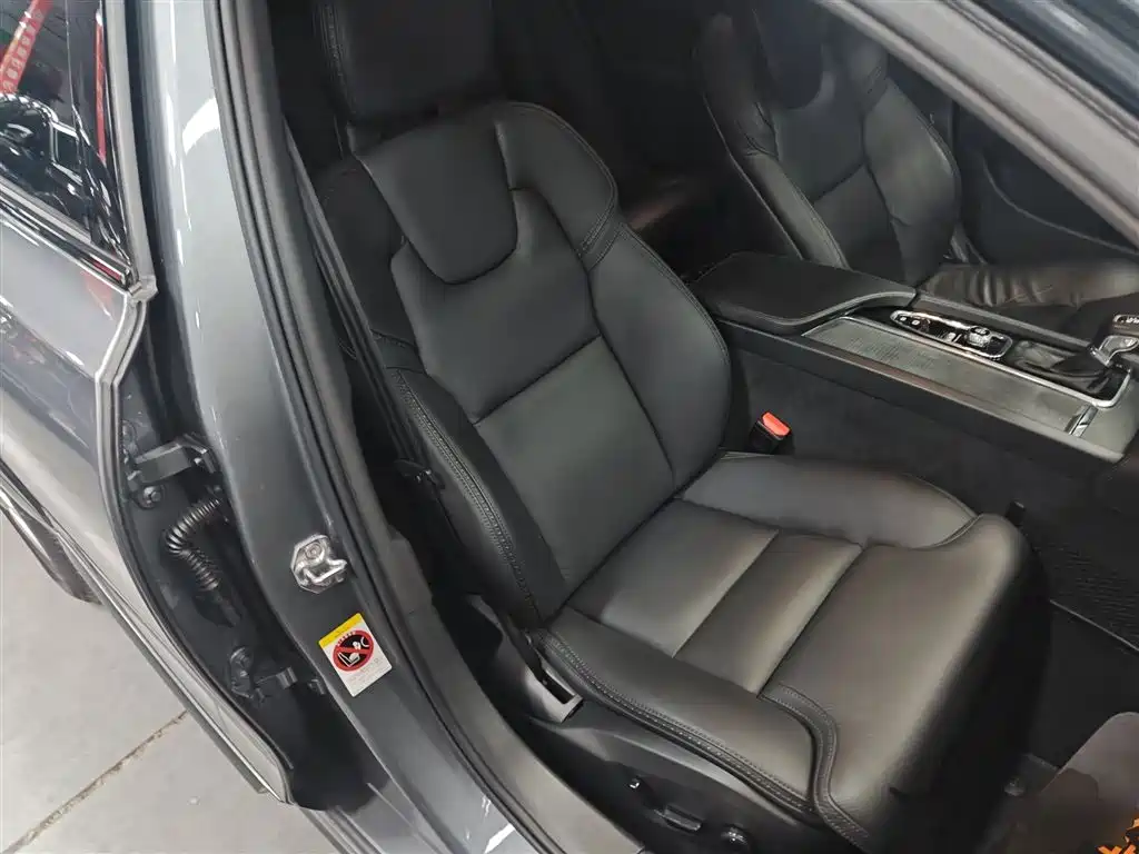 Volvo V90 2018 2017 Cross Country T5 AWD Smart Edition