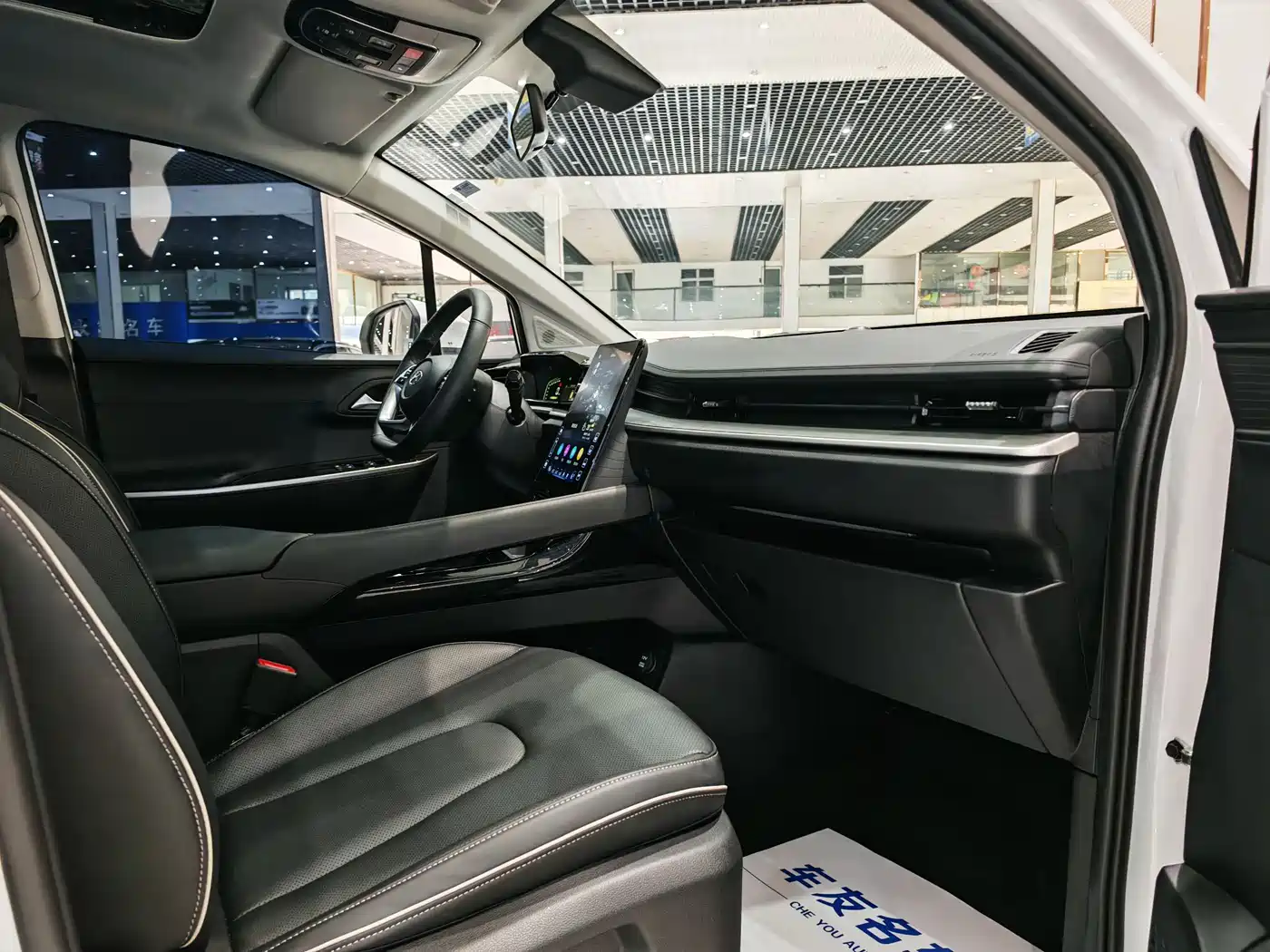 Hyundai Kustu 2024 270TGDi LUX Premium Edition фото 13