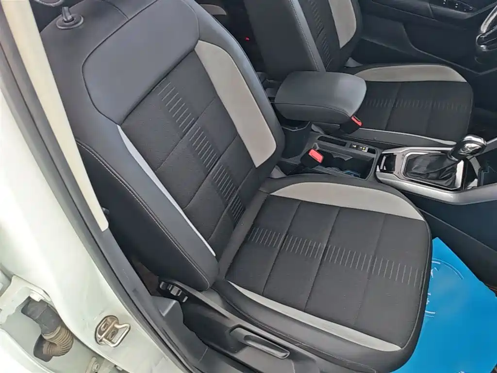 Volkswagen T-ROC 2020 280TSI DSG FWD Elite фото 25