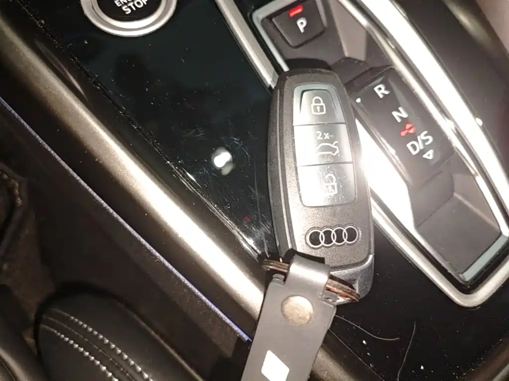 Audi A3 2025 Sportback 35TFSI Flying Premium фото 9
