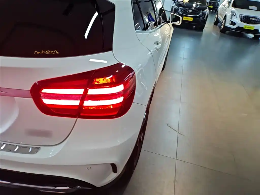 Mercedes-Benz GLA 2019 GLA 200 Fashion фото 8
