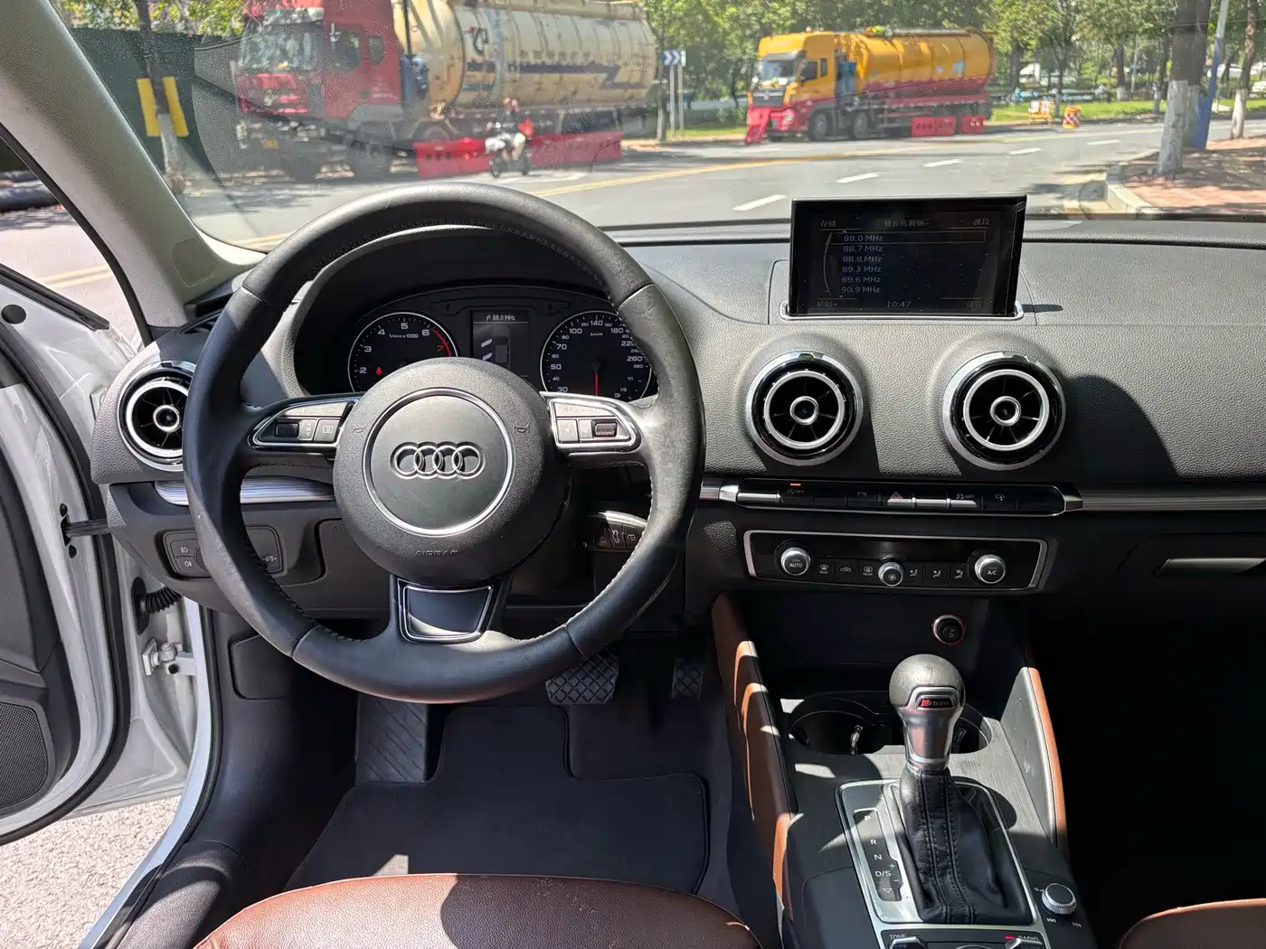 Audi A3 2015 2015 Limousine 35 TFSI Millionth Anniversary Comfort Enjoyment Type
