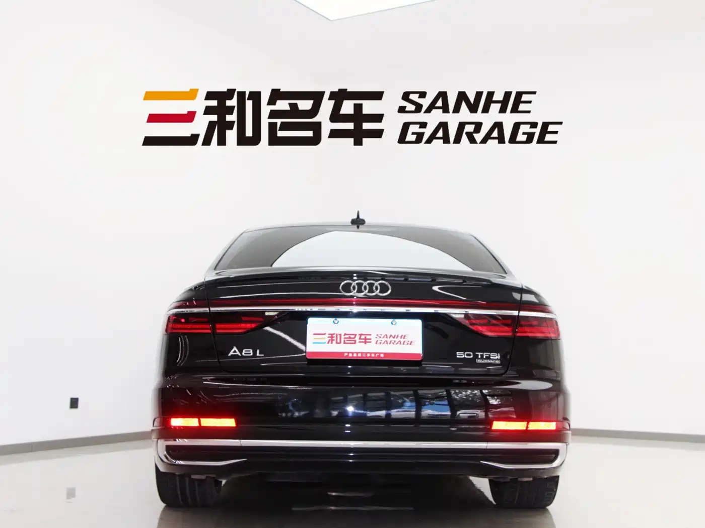 Audi A8 2023 A8L 50 TFSI quattro Exclusive фото 5