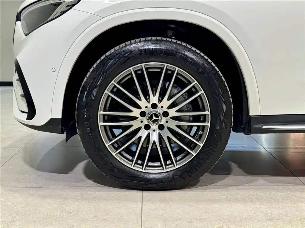 Mercedes-Benz GLC 2025 Facelift GLC 300 L 4MATIC Dynamic 5-seater фото 10