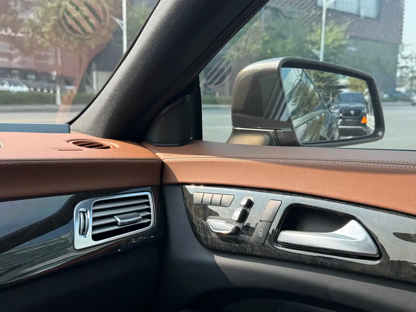 Mercedes-Benz CLS 2015 CLS 320 фото 23
