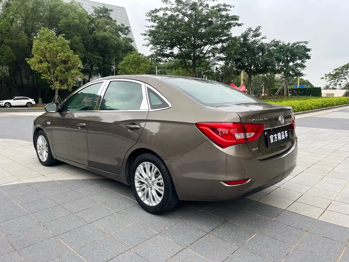 Фото 4 - Buick Excelle