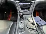 Фото 10 - Cadillac XT6