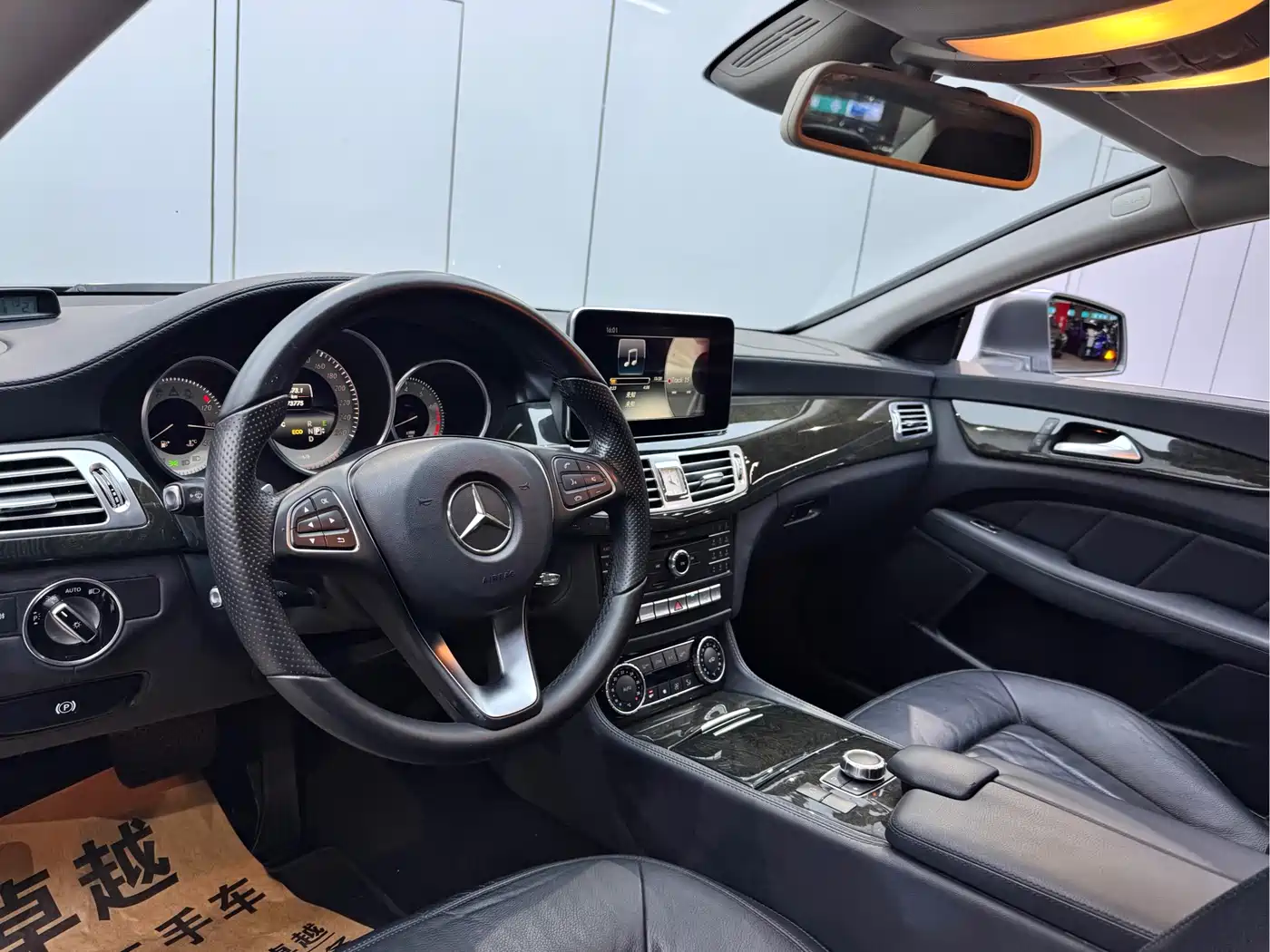 Mercedes-Benz CLS 2015 CLS 260 фото 8