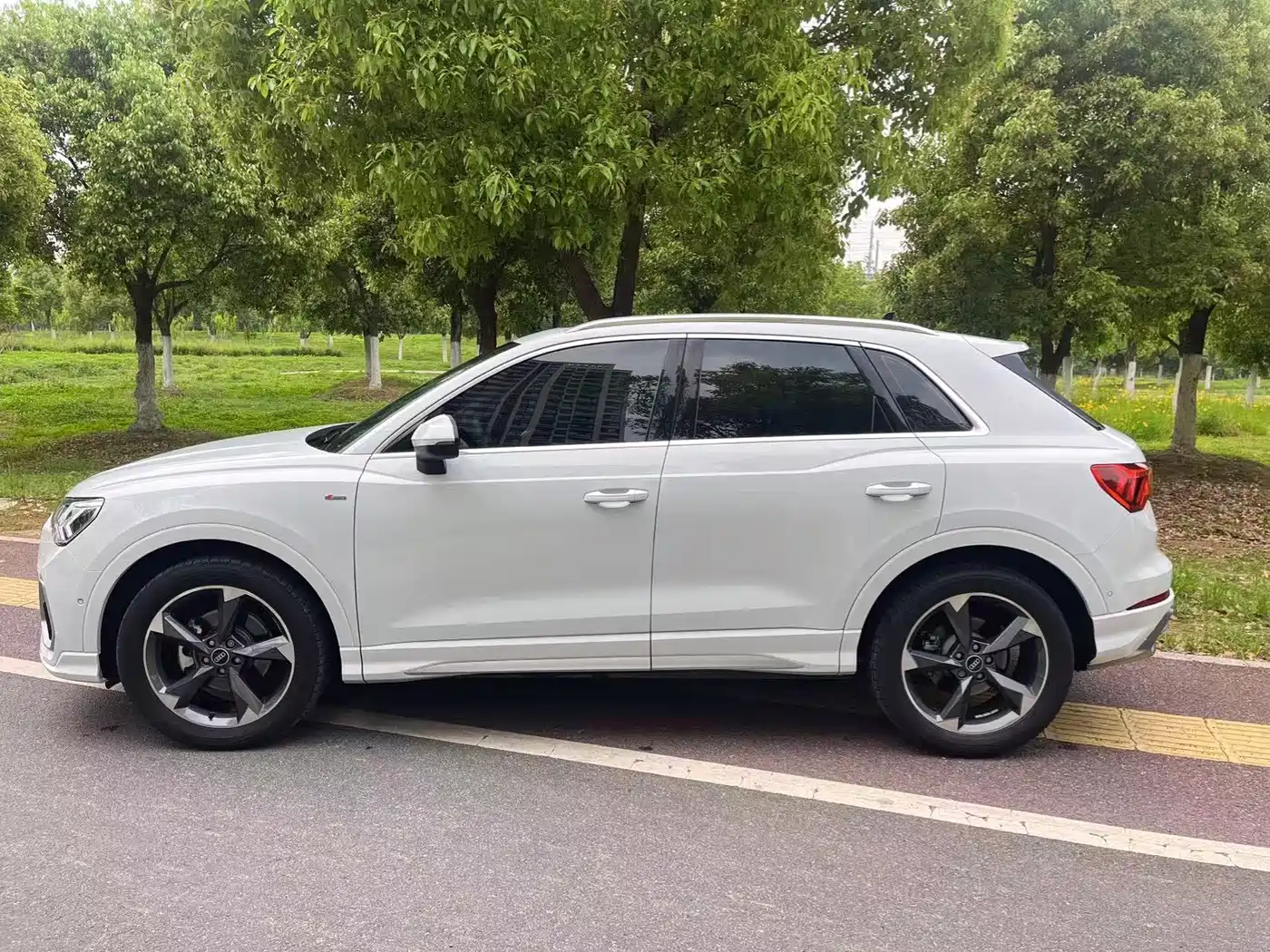 Audi Q3 2023 35 TFSI Fashion Dynamic (1.4T) фото 4