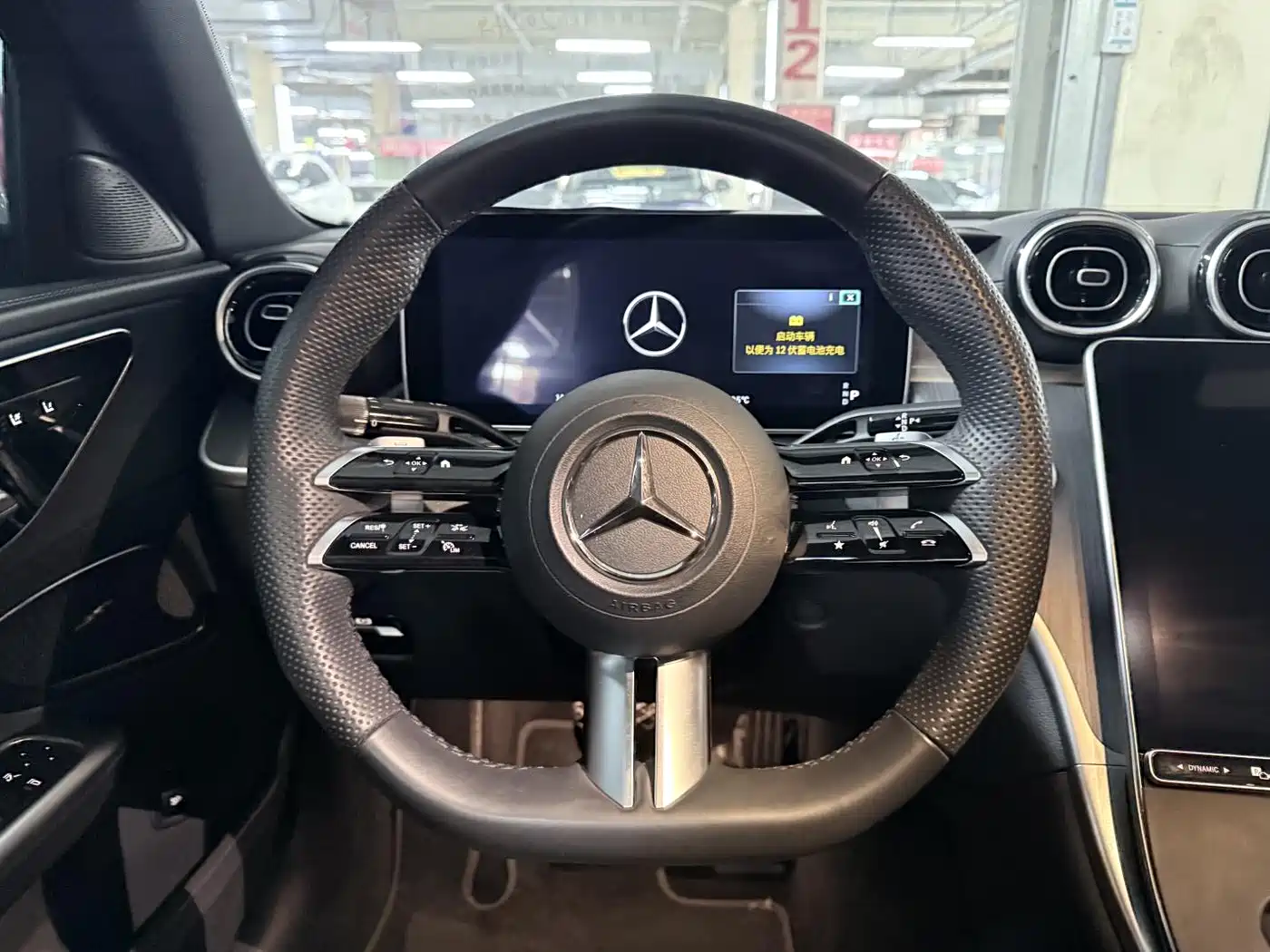 Mercedes-Benz C-Class 2024 C 200 L Sport Edition фото 13