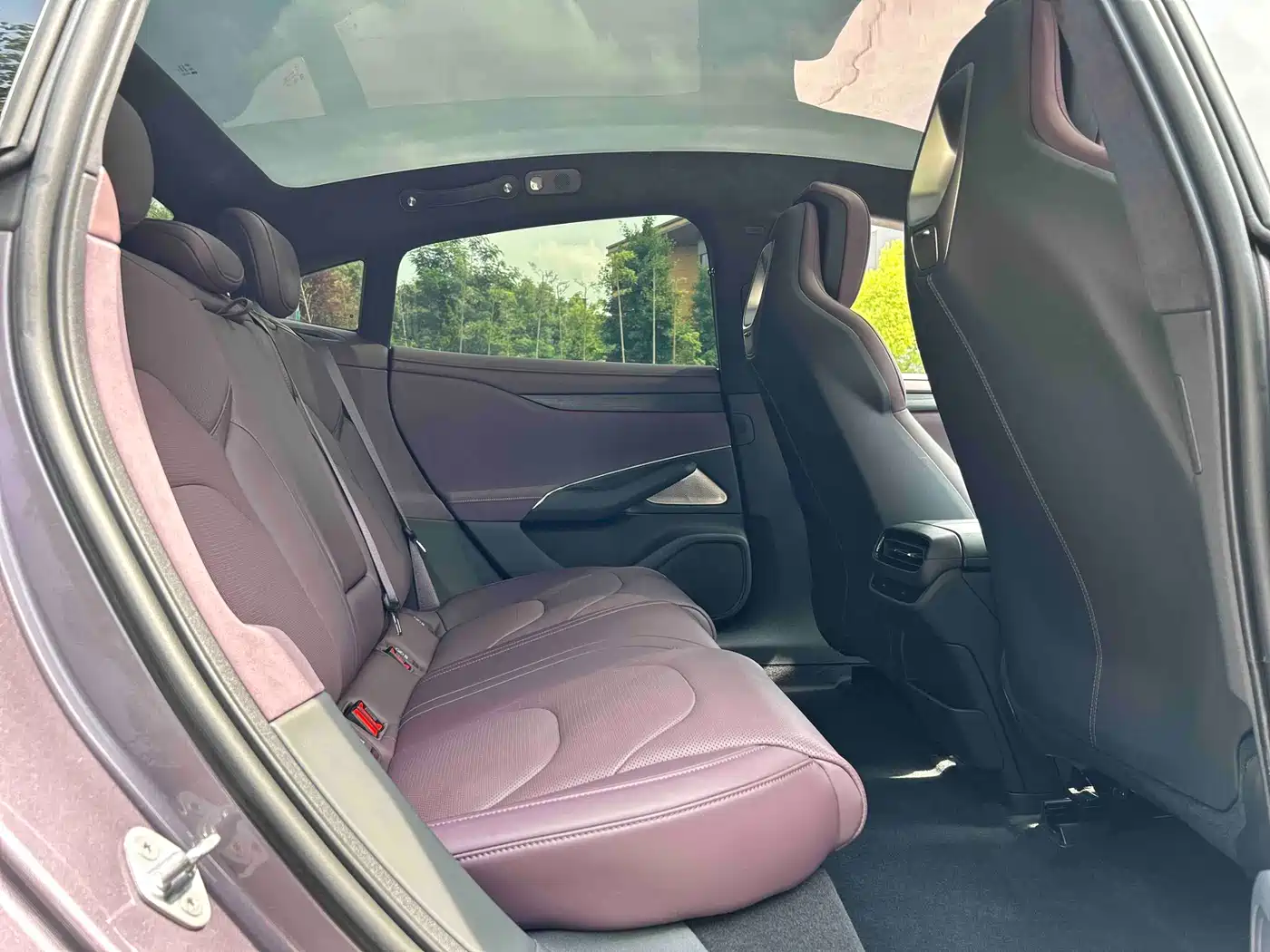 Xiaomi Auto Xiaomi SU7 2024 AWD Extended Range Advanced Smart Driving Max Edition фото 13