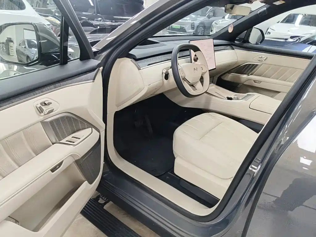 Ledao L90 2025 2025 2WD Base Model