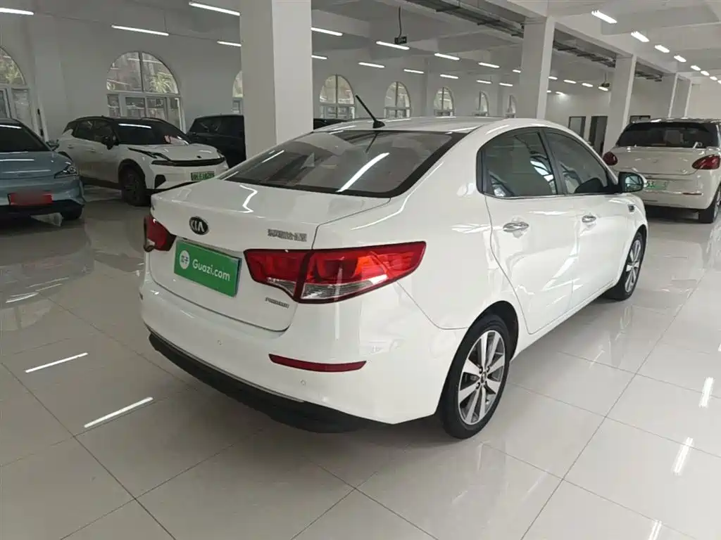 Kia K2 2015 Sedan 1.6L AT Premium фото 7