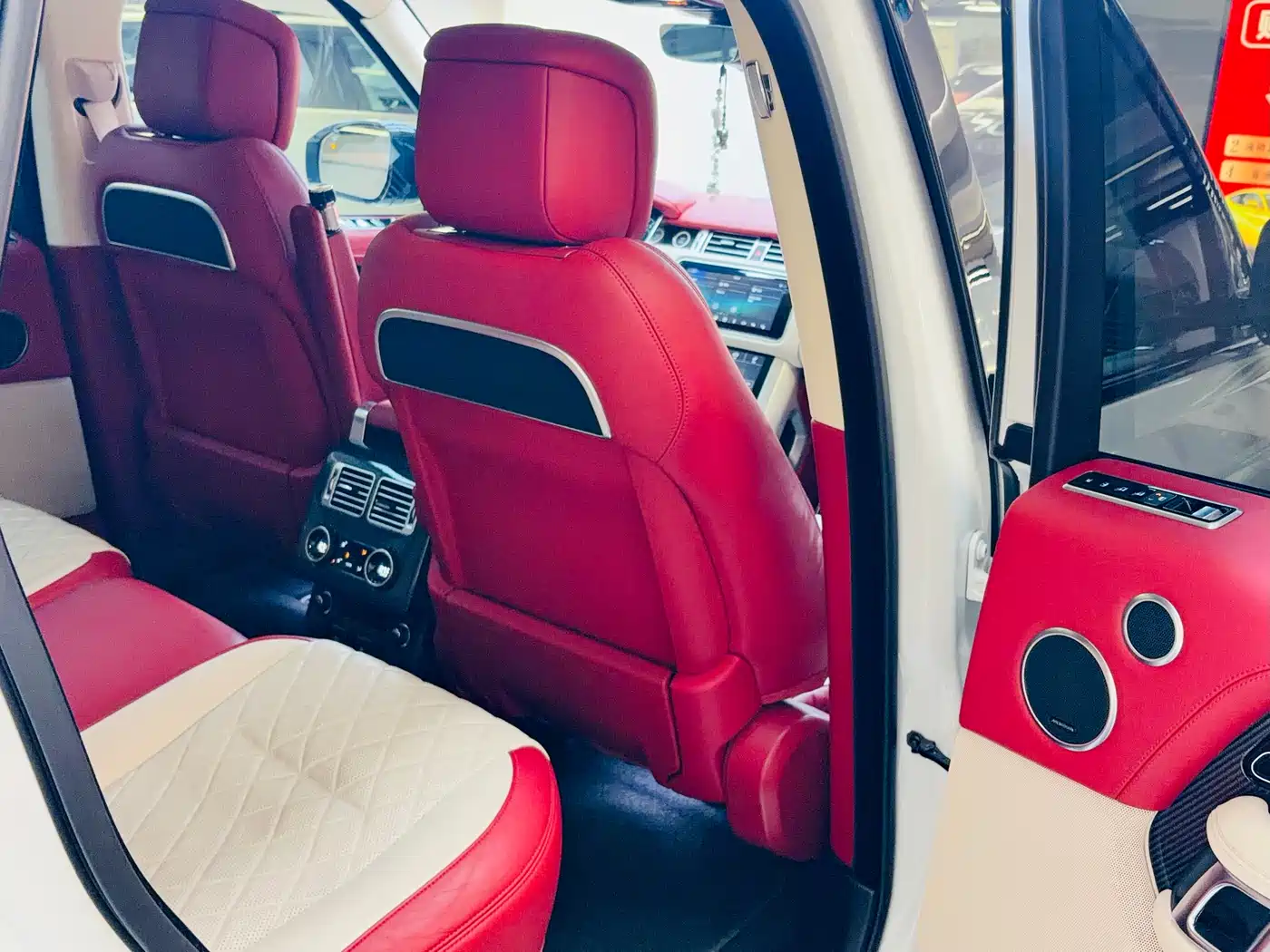 LAND ROVER RANGE ROVER