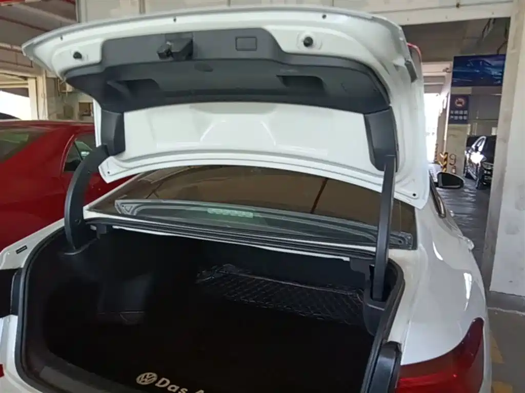 Volkswagen Passat 2019 330TSI Elite Version China VI фото 19
