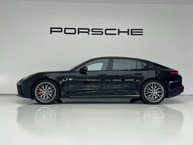 Porsche Panamera 2026 Panamera Executive Long Wheelbase 2.9T — фото 2