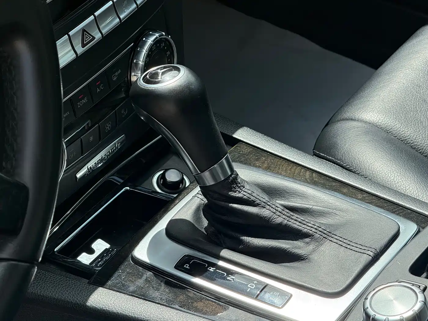 Mercedes-Benz C-Class 2011 C 200 CGI Fashion фото 20