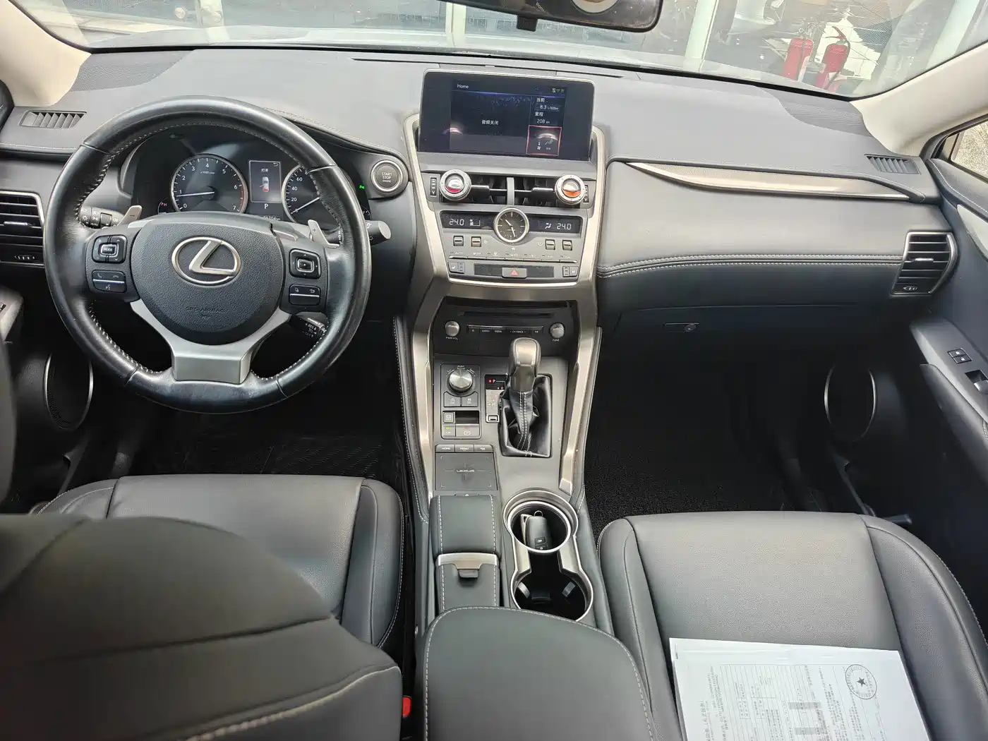 Фото 5 - Lexus NX