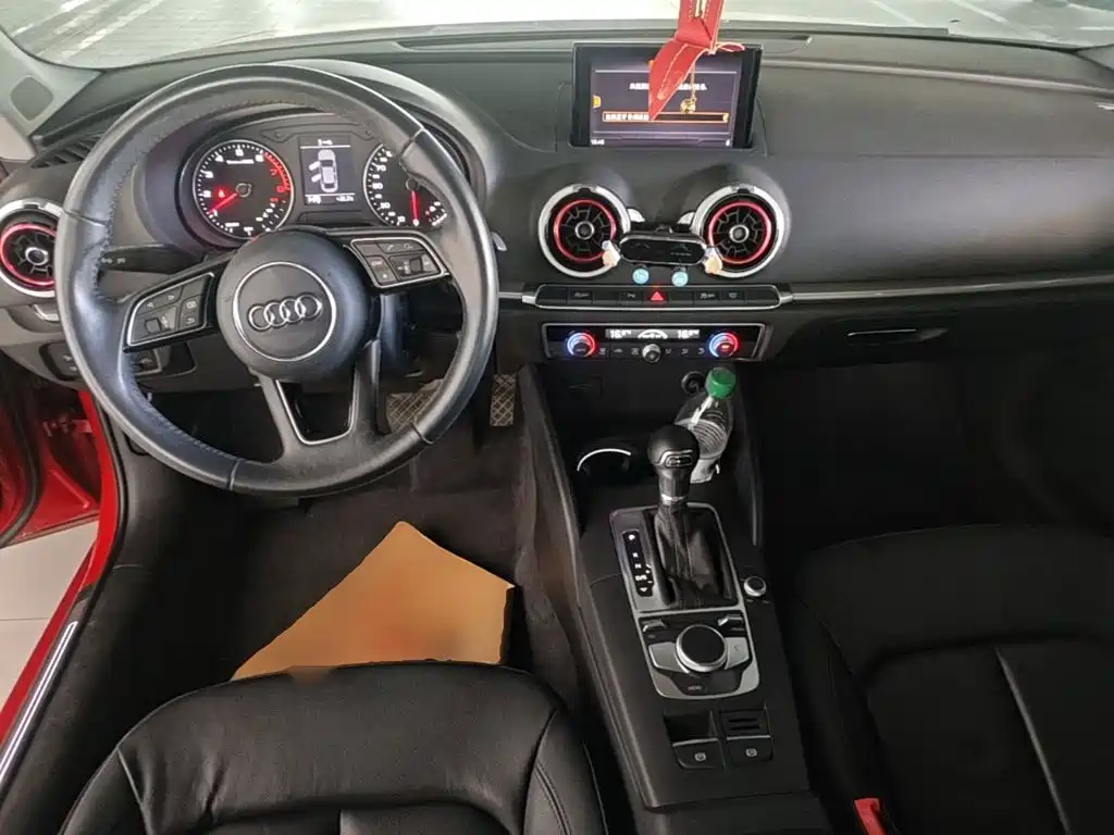 Фото 10 - Audi A3