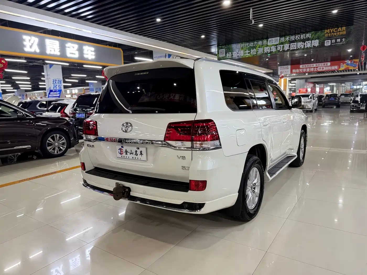 Toyota Land Cruiser (Import) фото 15