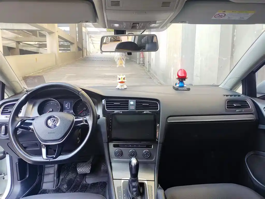 Volkswagen Golf 2016 230TSI Automatic Comfort фото 8
