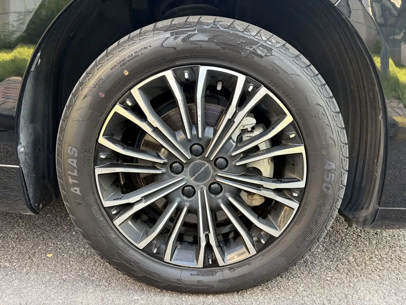 Dongfeng Fengxing Starlight V9 2024 2024 1.5TD 200km Cloud Ladder Series Premium