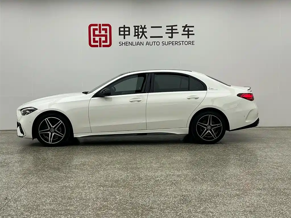 Mercedes-Benz C-Class 2023 C 260 L Night Edition Sport фото 9