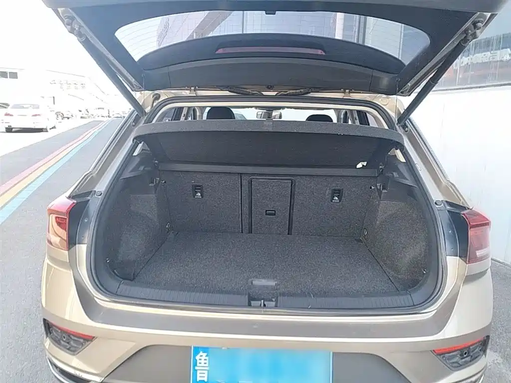 Volkswagen T-ROC 2020 280TSI DSG 2WD Comfort фото 19