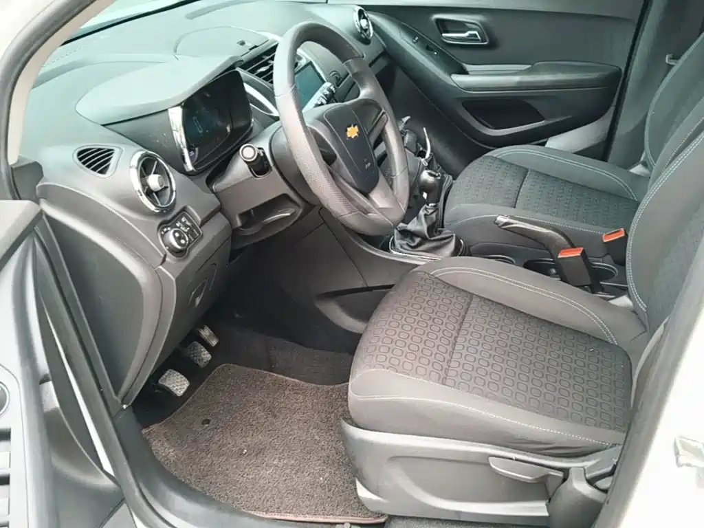 Фото 15 - Chevrolet Trax