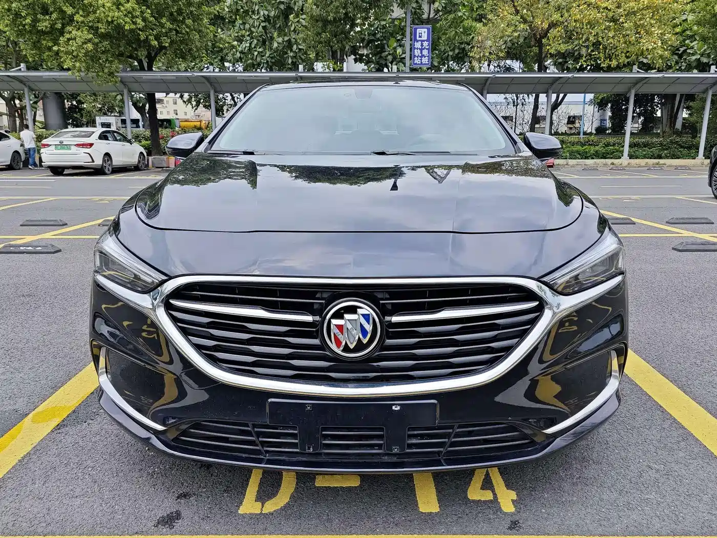 Buick LaCrosse 2020 652T Luxury фото 2