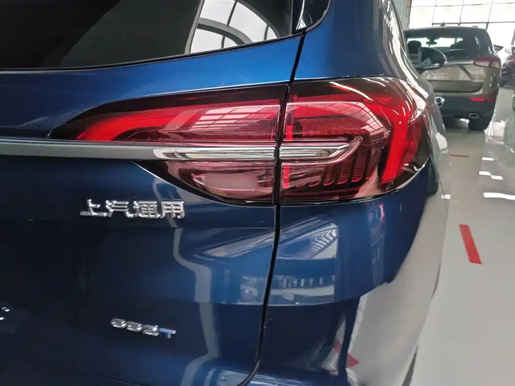 Buick Envision Plus 2023 Enclave Plus 652T 5-Seater Luxury фото 24