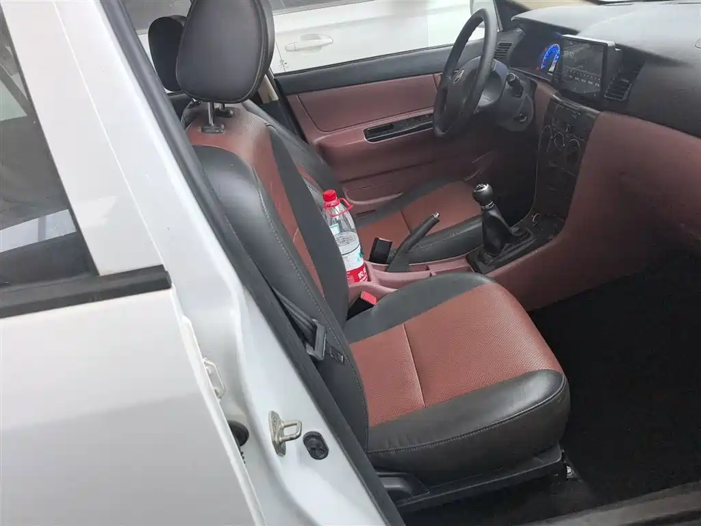 BYD F3 2012 Energy-saving Edition 1.5L Manual Comfort фото 20