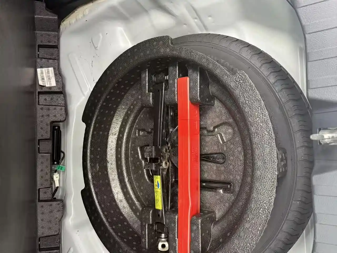 Haval M6 2021 PLUS 1.5T DCT Luxury Smart Connect фото 20