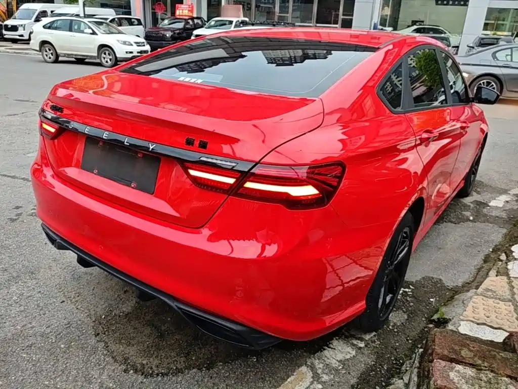Фото 7 - Geely Binrui