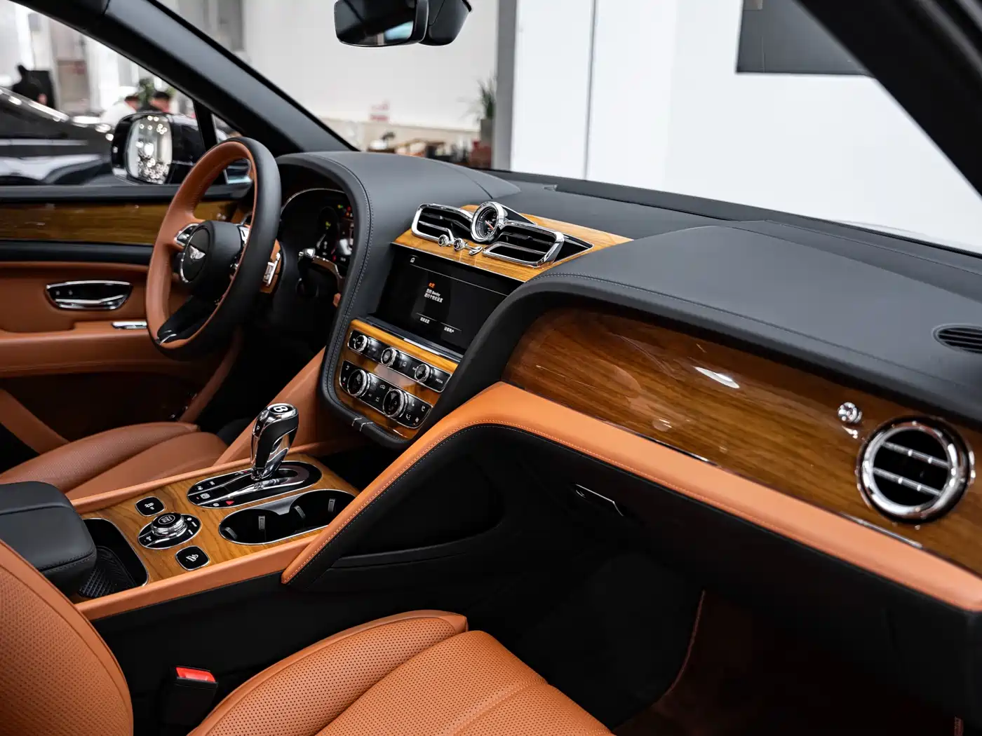 Bentley Bentayga 2024 2024 4.0T V8 Long Wheelbase