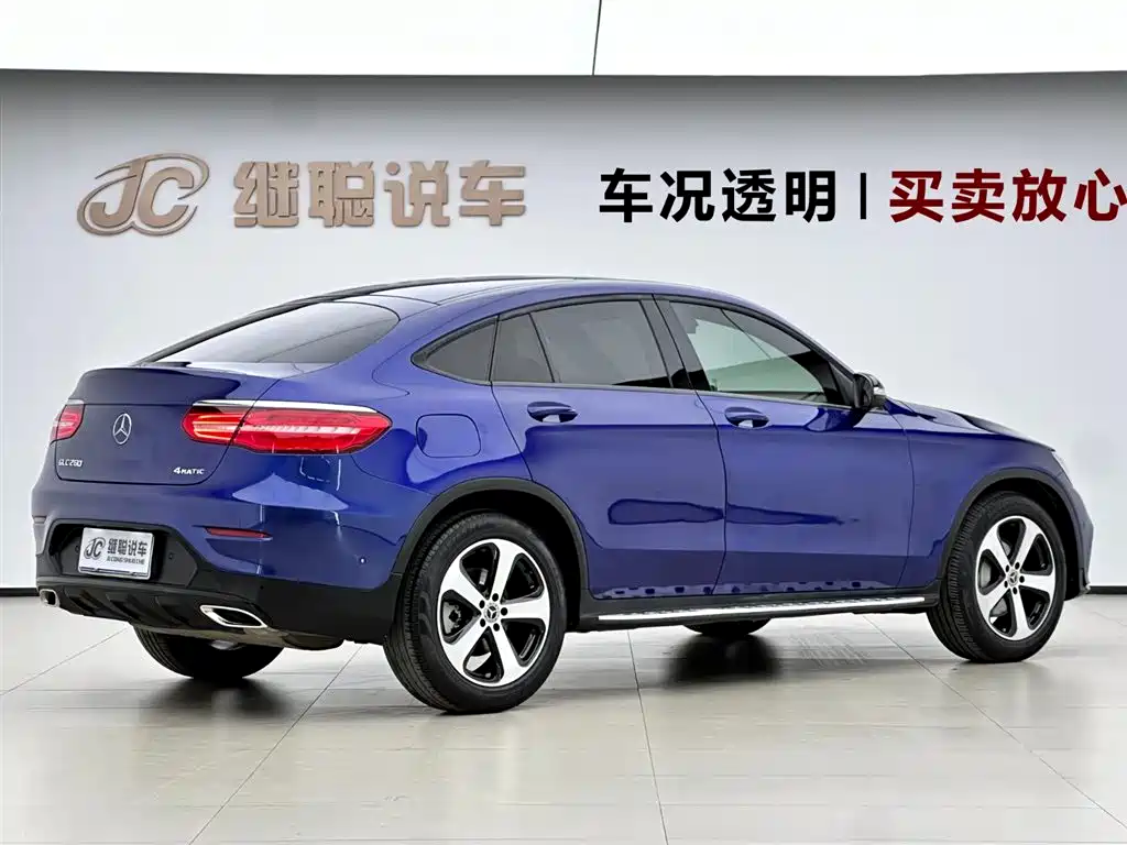 Mercedes-Benz GLC Coupe 2018 GLC 200 4MATIC Coupe SUV фото 5