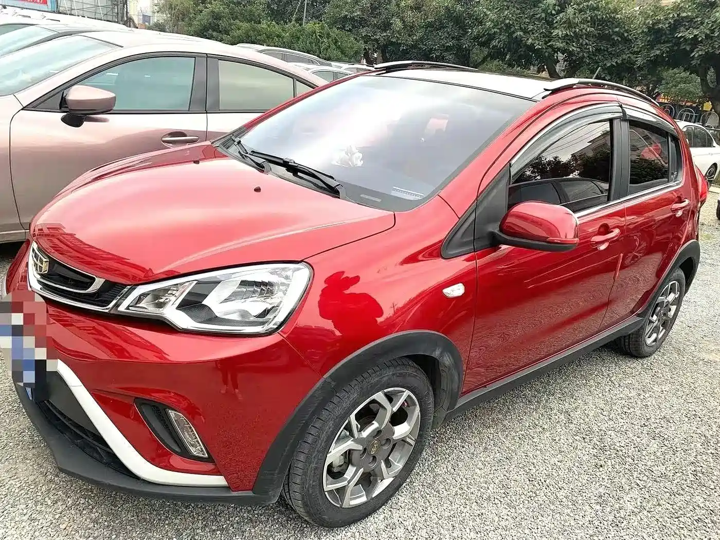 Geely Yuanjing X1 2019 2017 1.3L Auto Player Edition