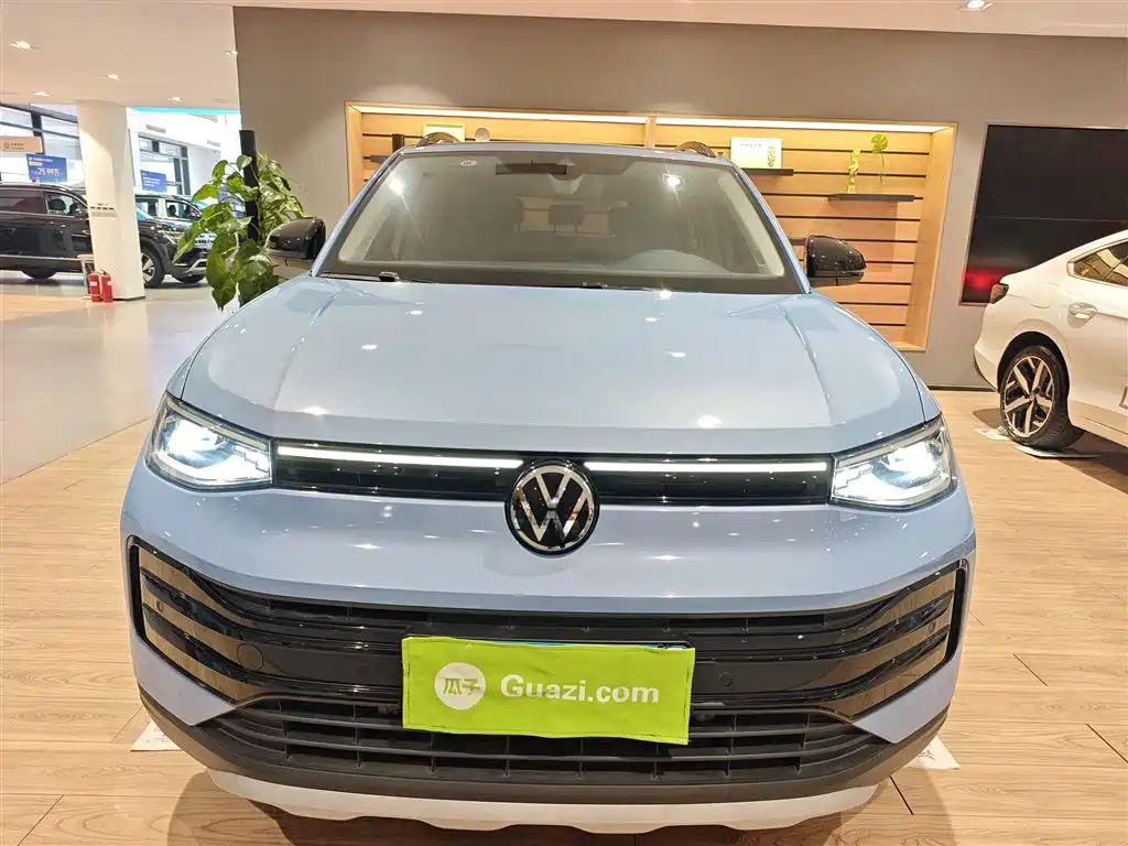 Volkswagen Tharu 2025 New Edge 300TSI Enjoyment Edition фото 18