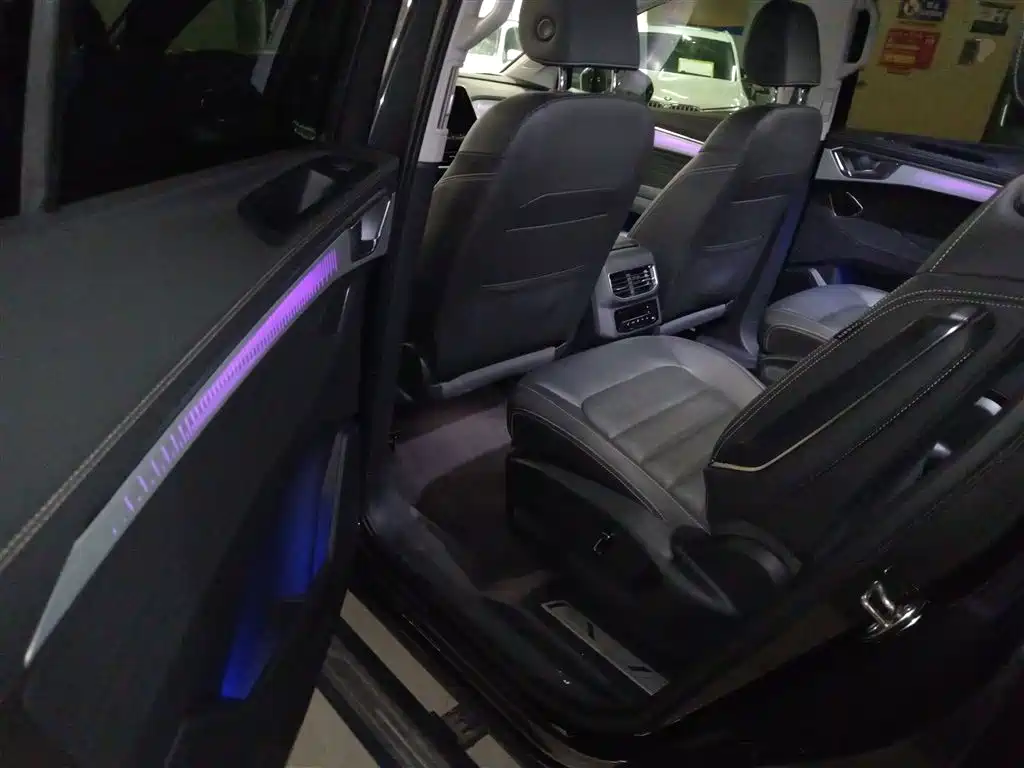 Volkswagen Talagon 2022 380TSI 4WD Luxury Premium Pro Edition 6-seater фото 17