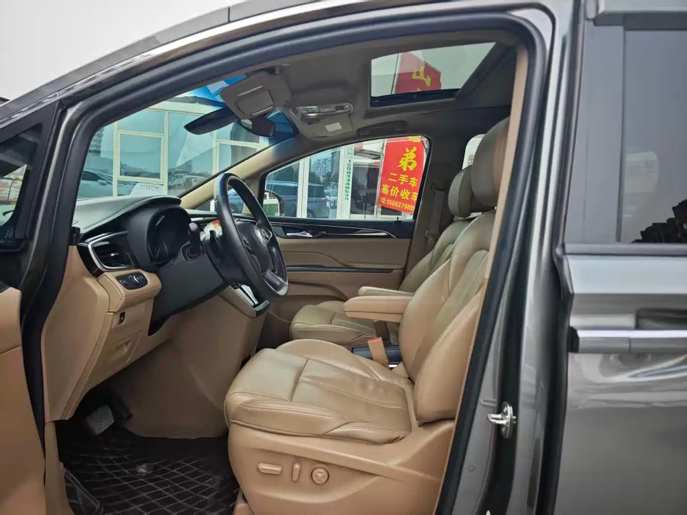 Buick GL8 2017 ES 28T Luxury China V фото 8