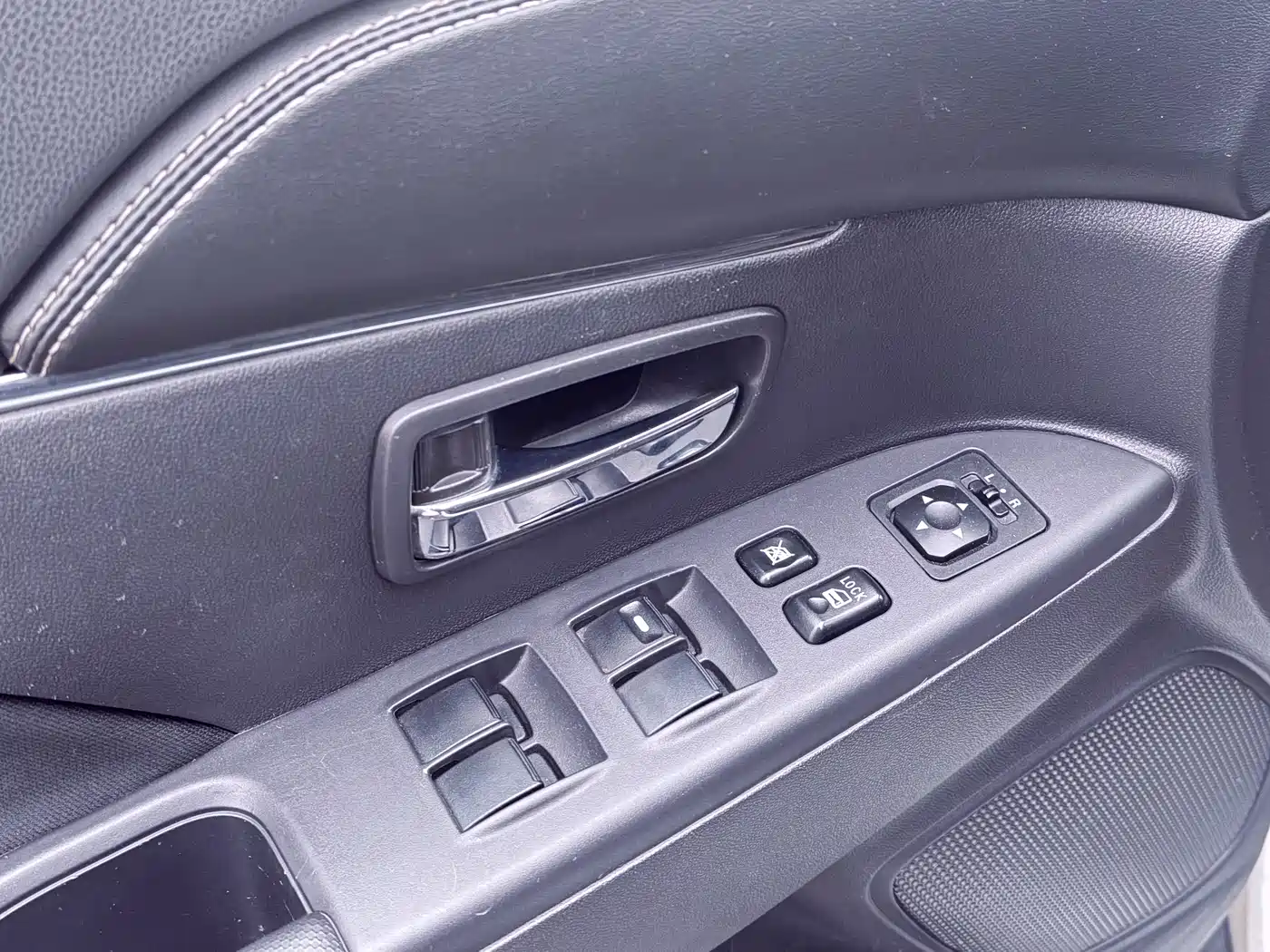 Mitsubishi ASX 2020 1.6L Manual Trend Edition фото 19