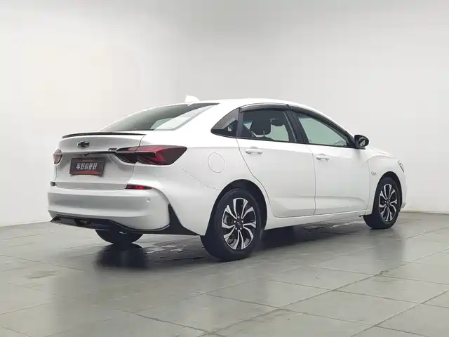 Chevrolet Monza 2019 RS 330T Automatic Thrill Edition China VI — фото 2