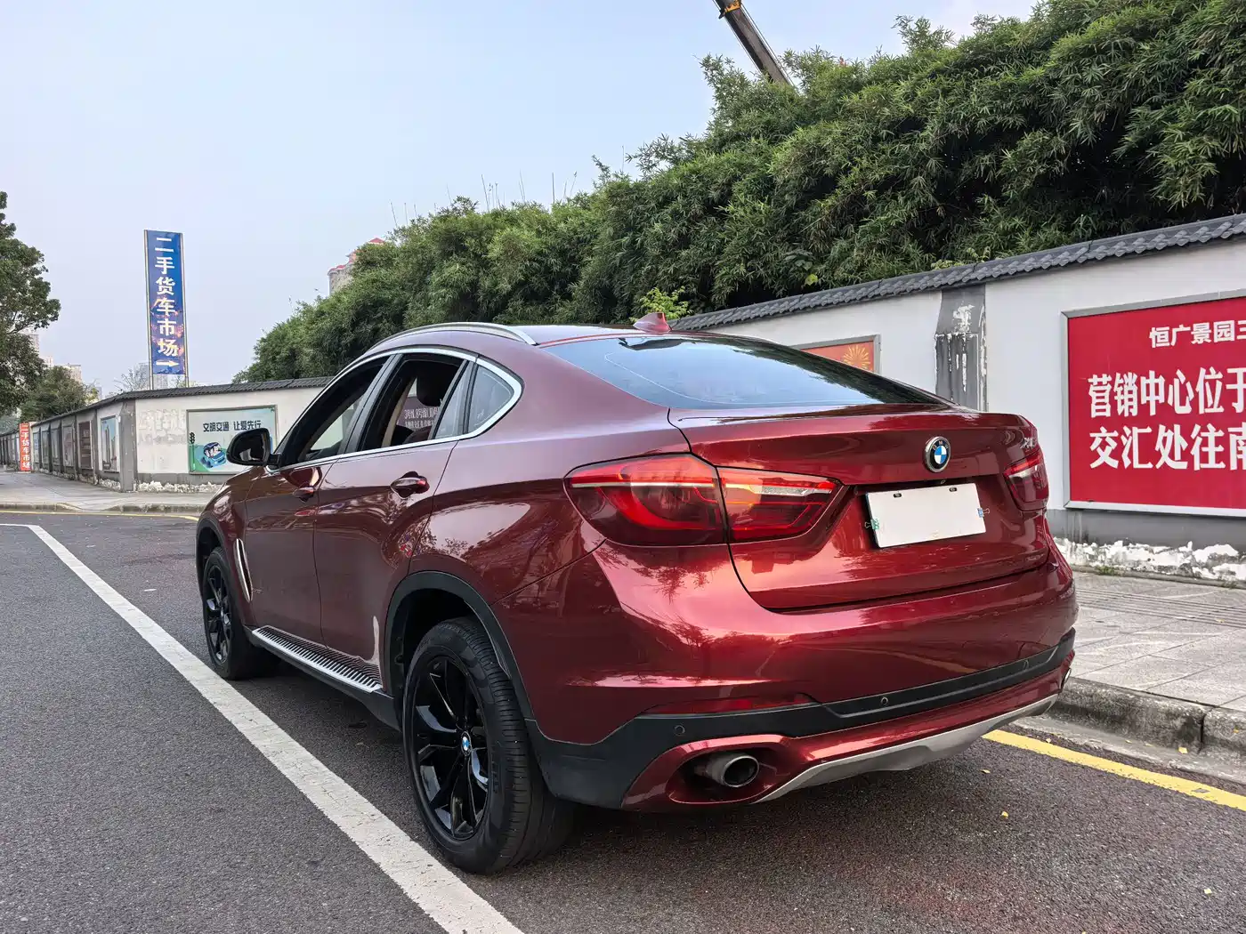 Фото 16 - BMW X6