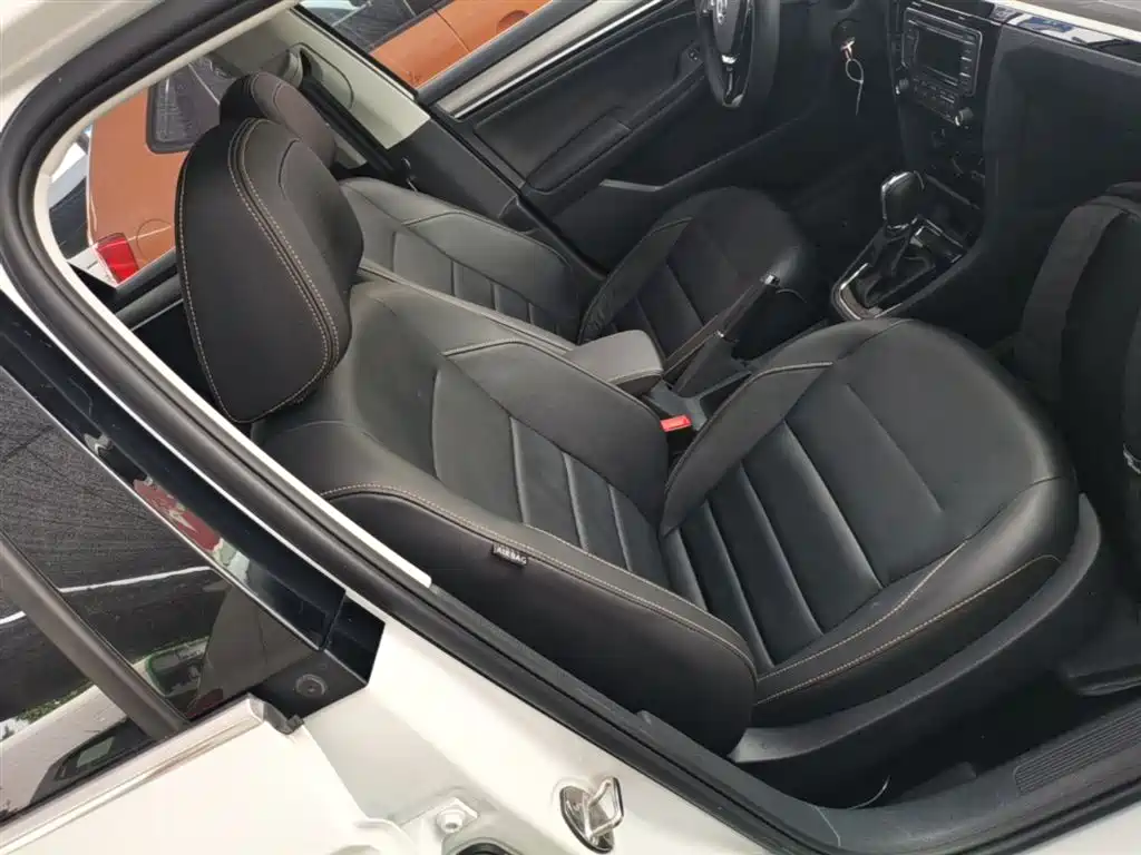 Volkswagen Bora 2018 1.5L Automatic Comfort фото 25