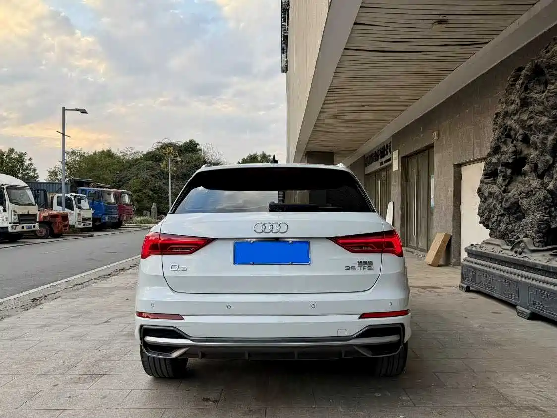 Audi Q3 2021 35 TFSI Fashion Sport фото 5